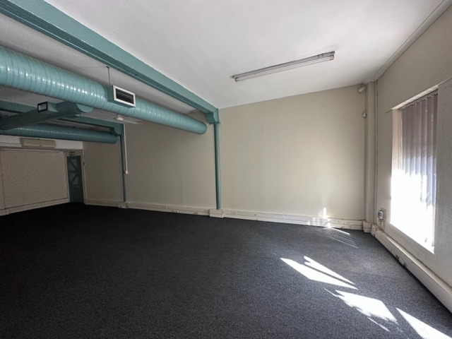 To Let commercial Property for Rent in Mowbray Western Cape